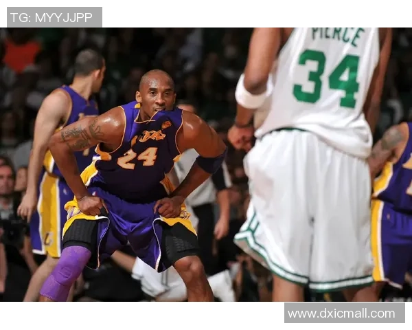 湖人凯尔特人精彩对决下半场回放分析与精彩瞬间回顾